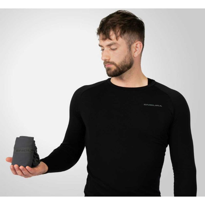 Pantalón corto impermeable GV500